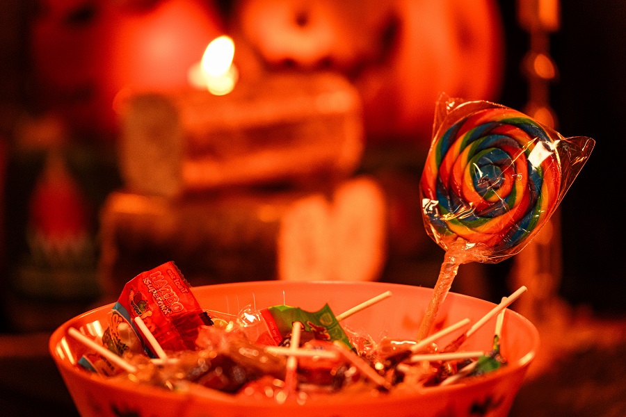 Halloween Movies. Cozy Night in. Halloween Movie Recommendation for Children.